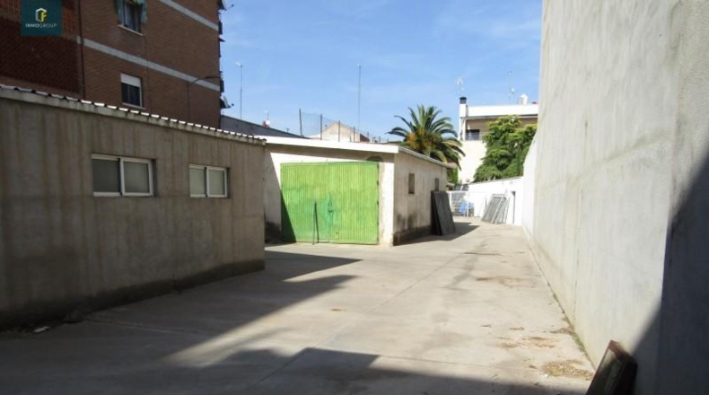 Community of Madrid - Torrejón de Ardoz - 350m2