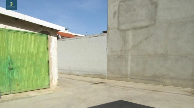 Community of Madrid - Torrejón de Ardoz - 350m2