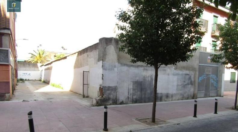 Community of Madrid - Torrejón de Ardoz - 350m2