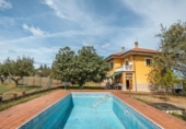Casa de camp amb terreny en venda a la España, Pola de Siero, ref.: TR342304 foto