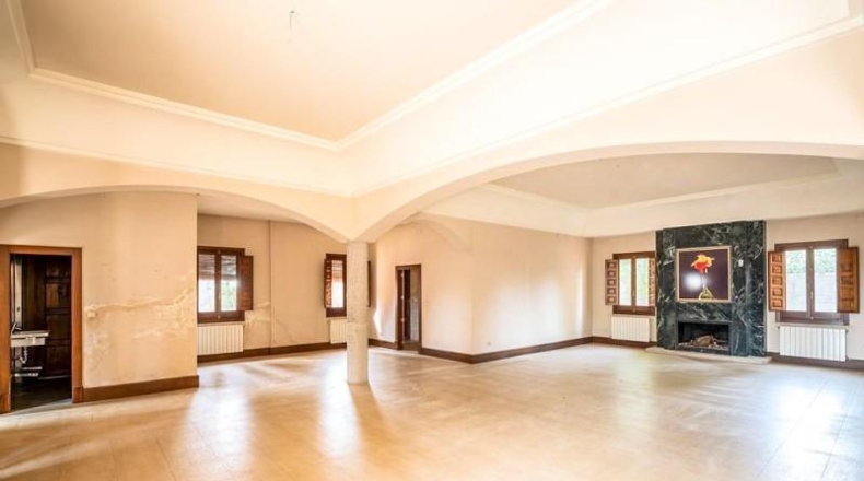 Granada - Albolote - 1466m2