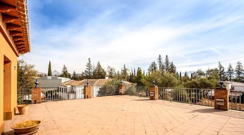 Granada - Albolote - 1466m2