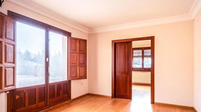 Granada - Albolote - 1466m2