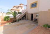 Chalet independiente con terreno en venta en la España, Orihuela, ref: TR267746 foto