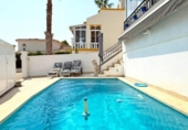 Chalet independiente con terreno en venta en la España, Orihuela, ref: TR359157 foto