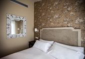 Chalet independiente con terreno en venta en la España, Ponferrada, ref: TR315956 foto