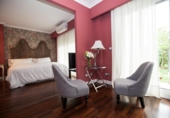 Chalet independiente con terreno en venta en la España, Ponferrada, ref: TR315956 foto