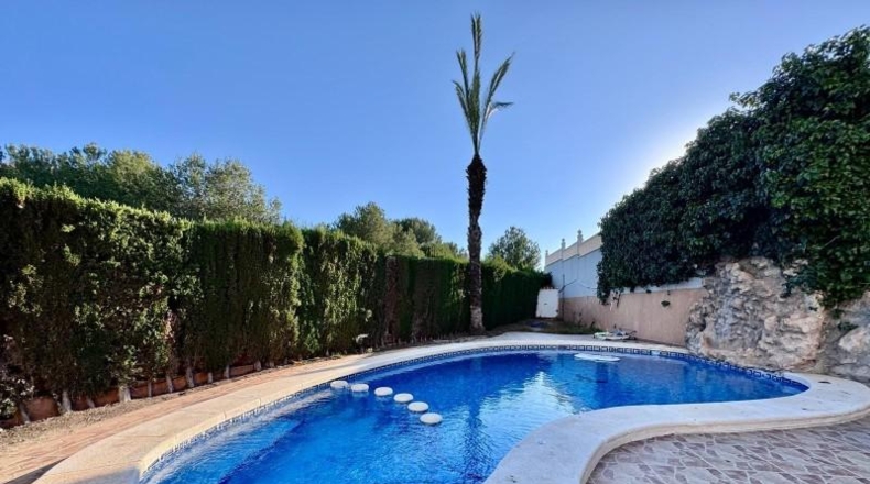 Alicante - Dehesa de Campoamor - 534m2