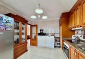 Chalet independiente con terreno en venta en la España, Orihuela, ref: TR369039 foto