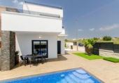 Chalet independiente con terreno en venta en la España, Orihuela, ref: TR139716 foto