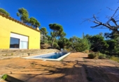 Xalet independent amb terreny en venda a la España, Sant Feliu de Guíxols, ref.: TR351268 foto