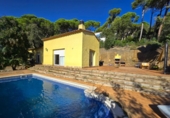 Xalet independent amb terreny en venda a la España, Sant Feliu de Guíxols, ref.: TR351268 foto