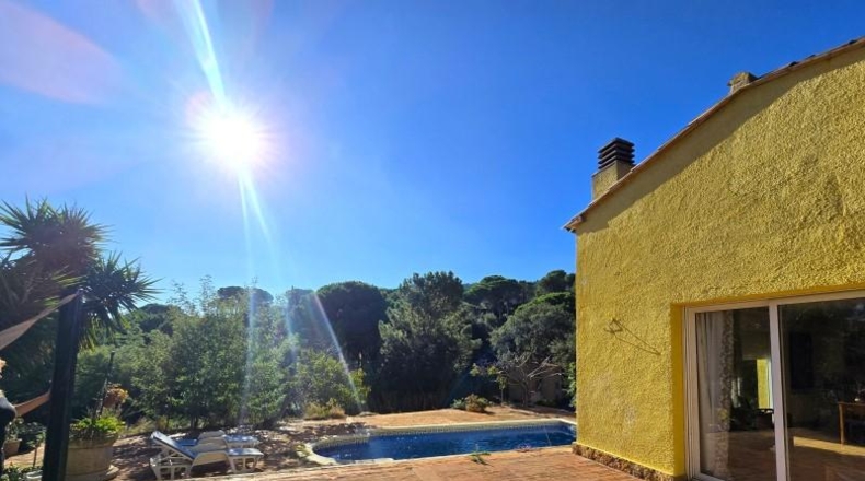 Gerona - Sant Feliu de Guíxols - 805m2