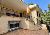 Xalet independent amb terreny en venda a la España, Torrevella, ref.: TR350282 foto