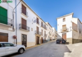 Дом с участком на продажу в городе Alhama de Granada Фото