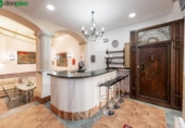 Дом с участком на продажу в городе Alhama de Granada Фото