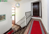 Дом с участком на продажу в городе Alhama de Granada Фото