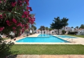 Отдельно стоящий дом с участком на продажу в городе Ciutadella de Menorca Фото