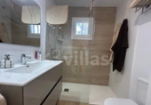 Отдельно стоящий дом с участком на продажу в городе Ciutadella de Menorca Фото