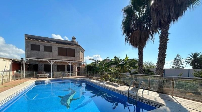 Múrcia - Cartagena - 2700m2