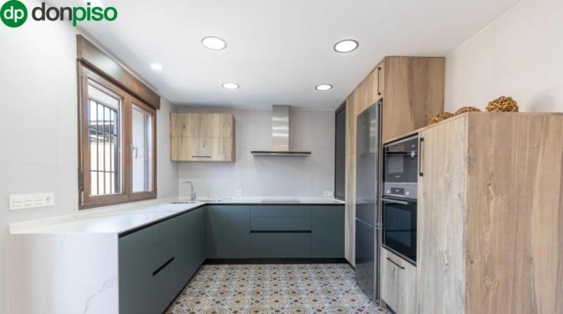Granada - La Zubia - 602m2