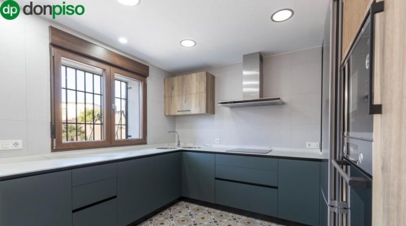 Granada - La Zubia - 602m2