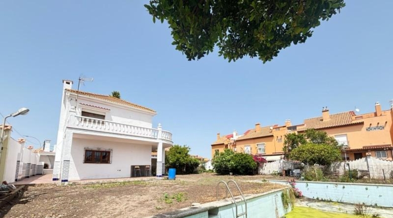 Cadiz - Algeciras - 1025m2