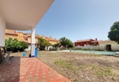 Xalet independent amb terreny en venda a la España, Algesires, ref.: TR243670 foto