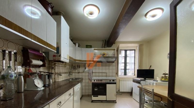 La Coruña - Santiago de Compostela - 155m2