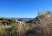 Городская земля под застройку на продажу у города Benalmádena Фото