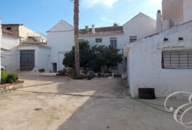 Periana 868&nbsp;m² 
