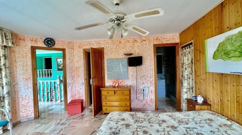 Tarragona - Valls - 10065m2