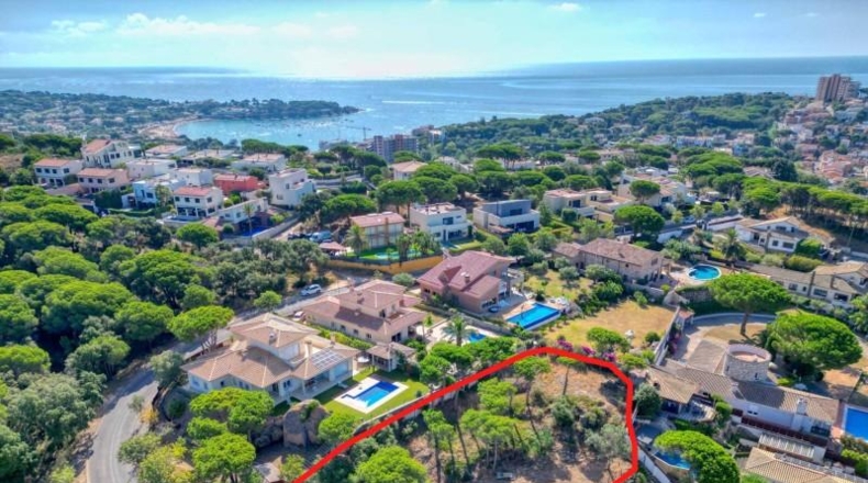 Girona - Sant Feliu de Guíxols - 1021m2