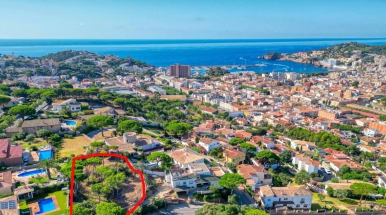 Girona - Sant Feliu de Guíxols - 1021m2