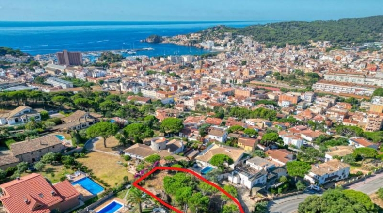 Girona - Sant Feliu de Guíxols - 1021m2