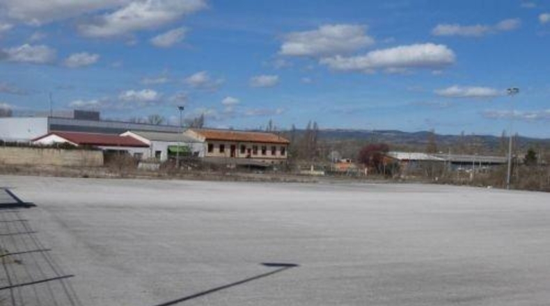 Burgos - Miranda de Ebro - 5457m2