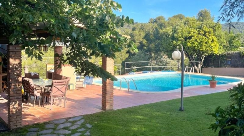Barcelona - Viladecaballs - 1500m2