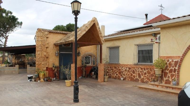 Alicante - Crevillente - 2600m2