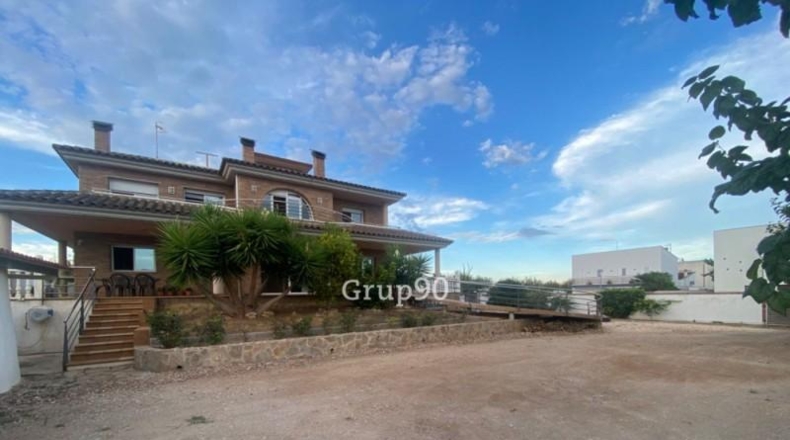 Tarragona - Santa Bàrbara - 1145m2