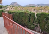 Xalet independent amb terreny en venda a la España, Petrer, ref.: TR146950 foto