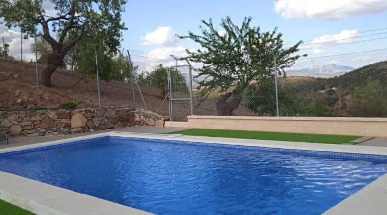 Málaga - Almogía - 120000m2