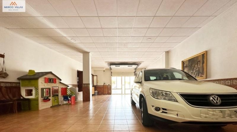 Alicante - Кальоса-де-Сегура - 392m2