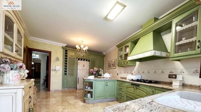 Alicante - Кальоса-де-Сегура - 392m2
