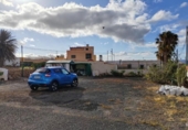 Chalet independiente con terreno en venta en la España, Tuineje, ref: TR147672 foto