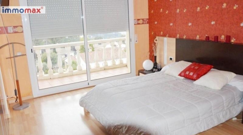 Барселона - Castellví de Rosanes - 202m2