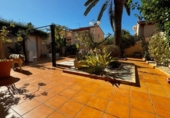 Xalet independent amb terreny en venda a la España, Benidorm, ref.: TR161660 foto