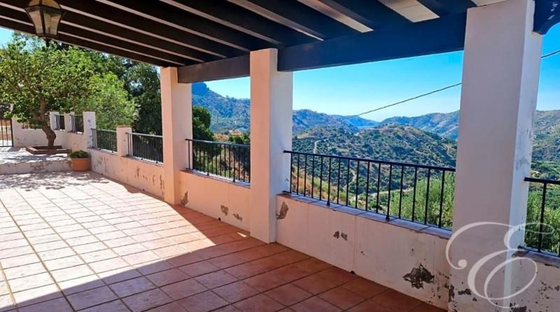 Málaga - Comares - 55000m2