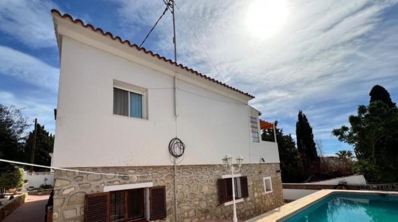 Alicante - La Nucía - 443m2