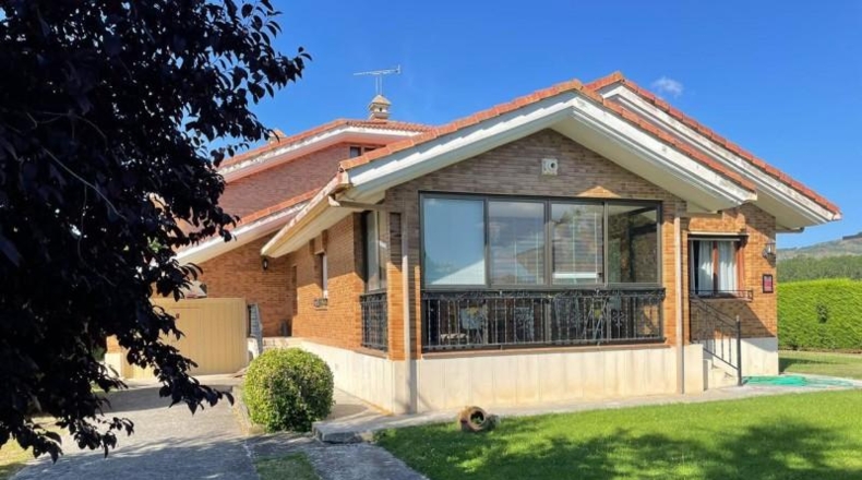 Burgos - Medina de Pomar - 1184m2