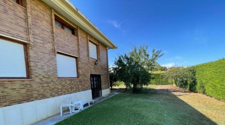 Burgos - Medina de Pomar - 1184m2
